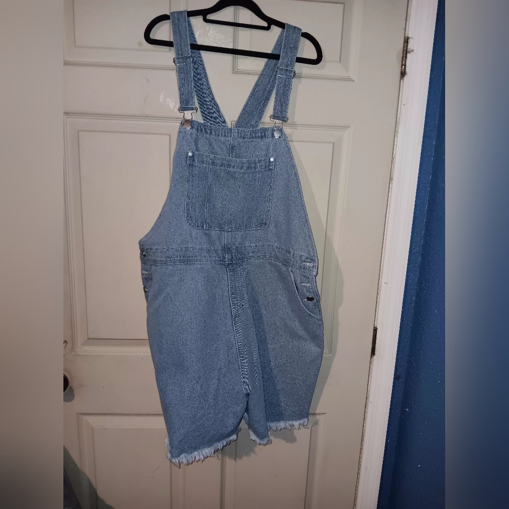 Abound Light Blue Denim Overall Shorts Plus Sz 3X